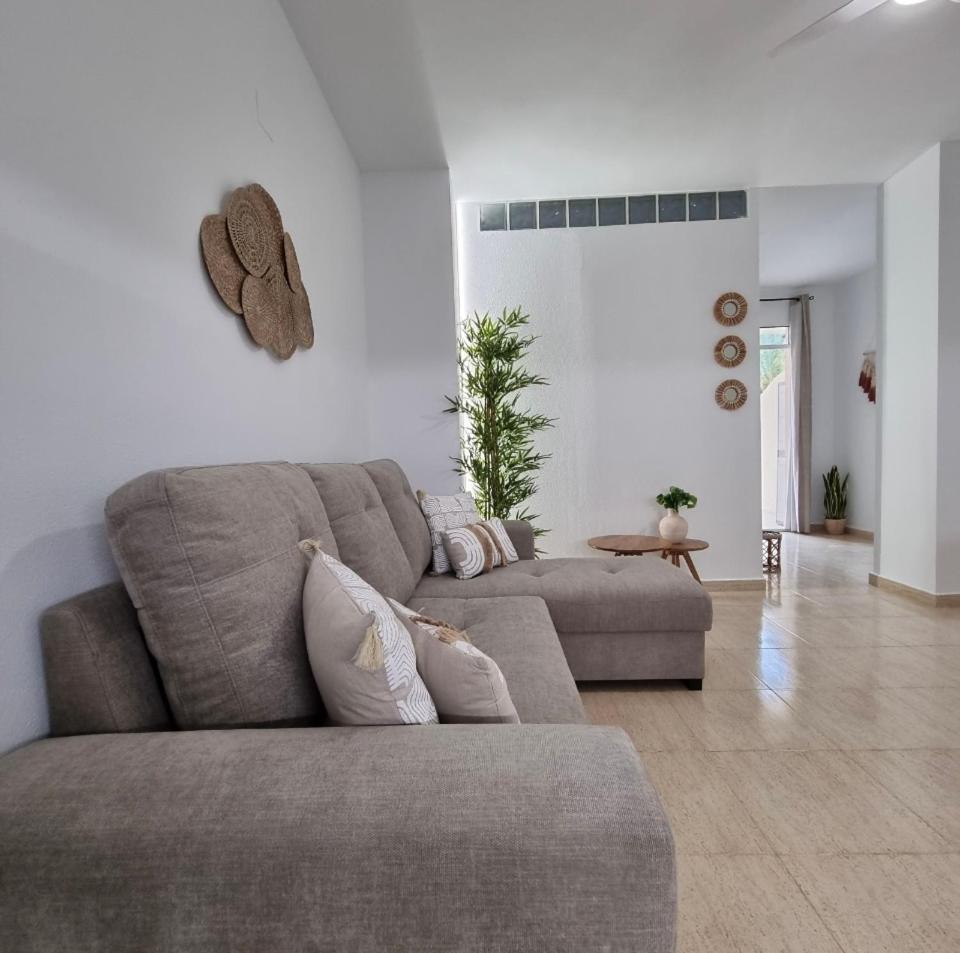 Apartamentos Venta Lanuza, El Campello Dış mekan fotoğraf